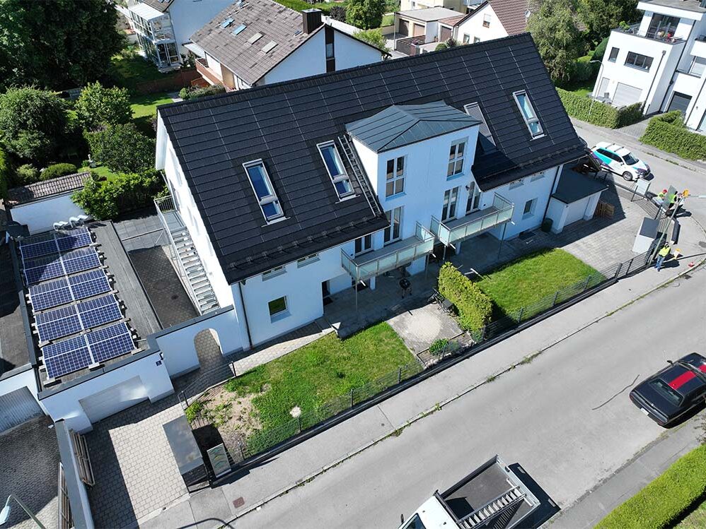 Photovoltaik- & Solaranlagen München Voitl4 998x749 - Photovoltaik- & Solaranlagen München