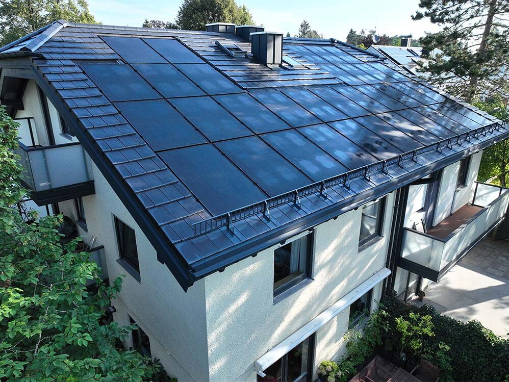 Photovoltaik- & Solaranlagen München Z4 998x749 - Photovoltaik- & Solaranlagen München